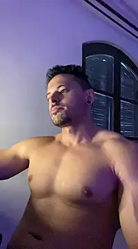 Snapshot of Lucasfit24 chatting on 02-26-25, 12:25 Lucasfit24 online show from 02-26-25, 12:25