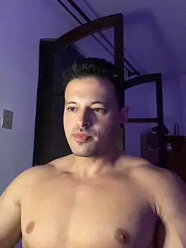 Snapshot of Lucasfit24 chatting on 03-03-25, 12:48 Lucasfit24 online show from 03-03-25, 12:48