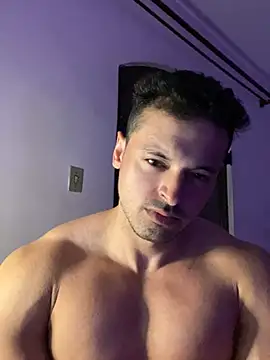 Snapshot of Lucasfit24 chatting on 03-04-25, 12:07 Lucasfit24 online show from 03-04-25, 12:07