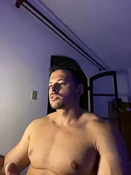 Snapshot of Lucasfit24 chatting on 03-12-25, 11:33 Lucasfit24 online show from 03-12-25, 11:33