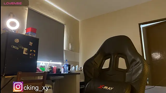 Snapshot of Lucasfit24 chatting on 09-28-25, 04:12 Lucasfit24 online show from 09-28-25, 04:12