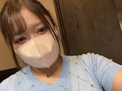 Snapshot of Atashi_Hcup chatting on 07-19-26, 12:20 Atashi Hcup online show from 07-19-26, 12:20