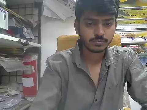 cute modell online show from 02-13-26, 11:50