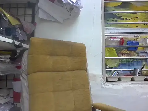 cute modell online show from 02-19-26, 12:34