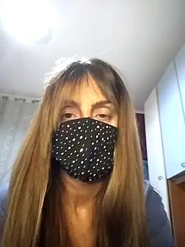 Snapshot of Akemi_rossi chatting on 09-29-25, 06:02 Akemi rossi online show from 09-29-25, 06:02