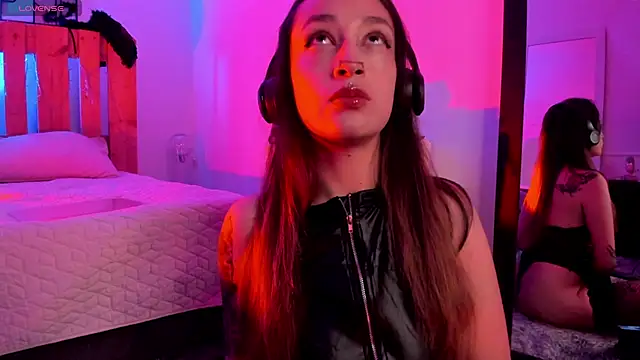 coral jonesss online show from 10-24-25, 02:46