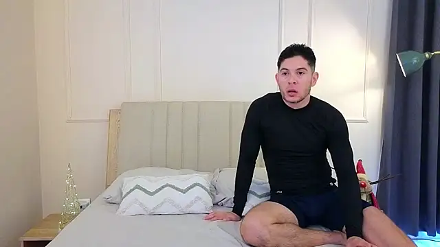 Snapshot of mr_danni chatting on 11-13-25, 07:02 mr danni online show from 11-13-25, 07:02