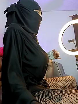 azahara faraah online show from 09-25-25, 04:11