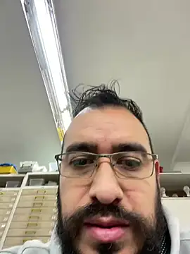 leonardohot1987 online show from 01-14-25, 04:50