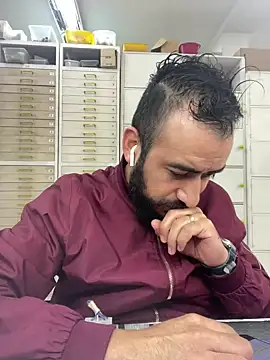 leonardohot1987 online show from 02-27-25, 05:47