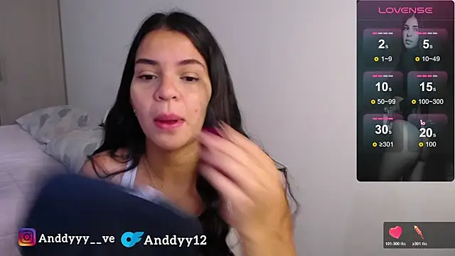 Snapshot of Anddyy__ chatting on 07-15-26, 02:11 Anddyy online show from 07-15-26, 02:11