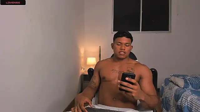 maxsteel177 online show from 02-18-25, 05:20