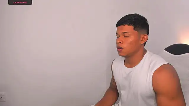 maxsteel177 online show from 03-04-25, 11:22