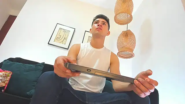 orlando yate online show from 03-21-25, 01:45