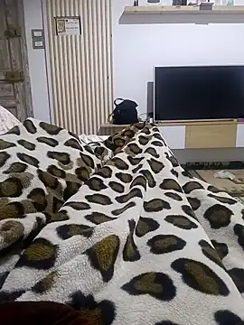 hmtrechaudd online show from 01-12-26, 09:31