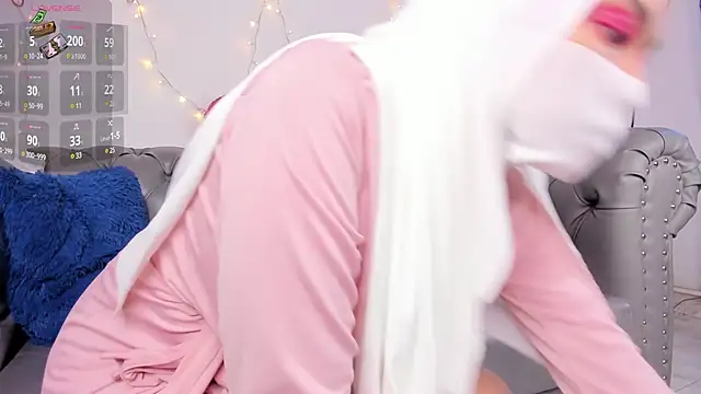 Snapshot of Eva_abaad chatting on 02-22-25, 04:09 Eva abaad online show from 02-22-25, 04:09