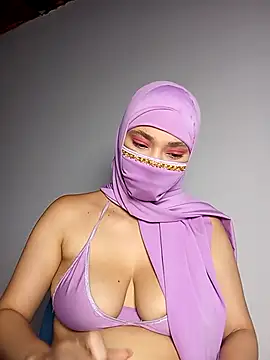 Snapshot of Eva_abaad chatting on 12-16-25, 07:41 Eva abaad online show from 12-16-25, 07:41