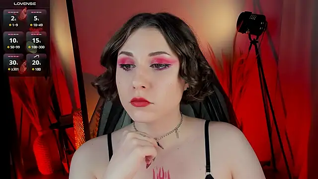 Eva Moss  online show from 01-23-25, 01:41