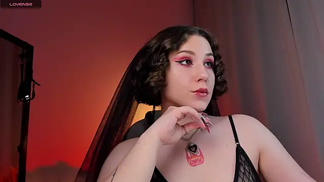 Eva Moss  online show from 02-19-25, 08:52