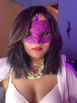 Snapshot of Ayeshaa__25 chatting on 03-13-25, 10:15 Ayeshaa  25 online show from 03-13-25, 10:15