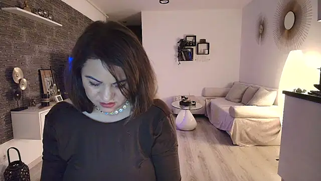 VixenVibesX online show from 02-17-25, 10:36