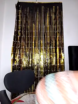 CarolinePolsen online show from 12-03-25, 06:39