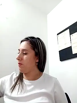 CHARLOTTE 1711 online show from 01-19-25, 11:32