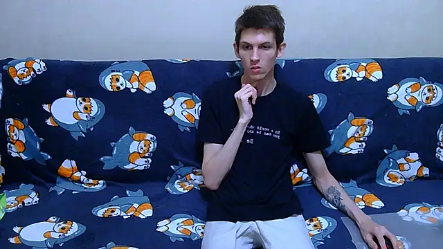 Snapshot of Lester_Broo chatting on 06-24-26, 10:09 Lester Broo online show from 06-24-26, 10:09