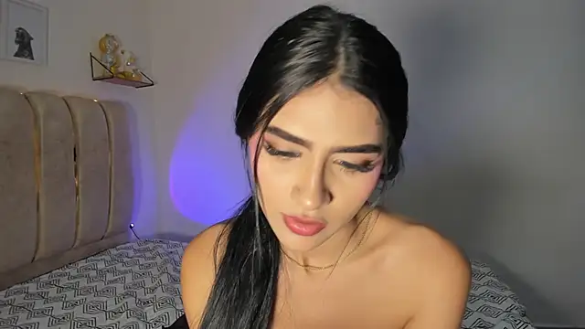 Snapshot of BellaaStorm chatting on 07-02-26, 03:23 BellaaStorm online show from 07-02-26, 03:23