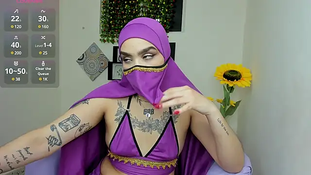 Maissa Alabi online show from 03-06-25, 07:43