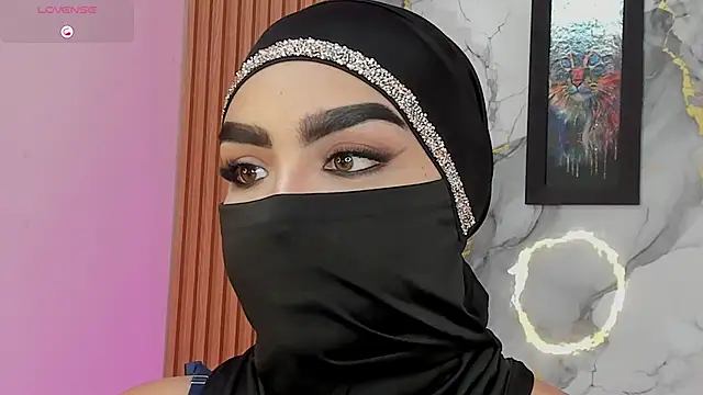 Maissa Alabi online show from 03-11-26, 07:42