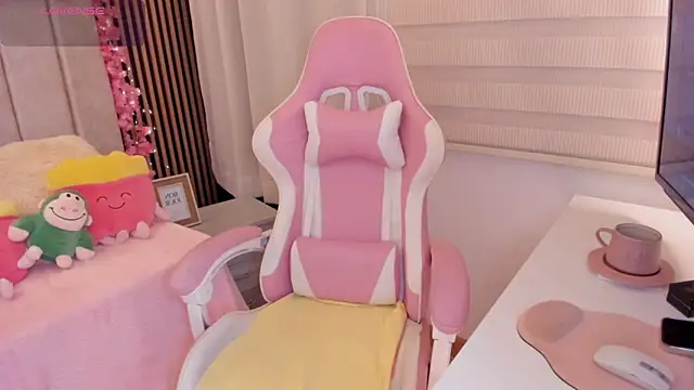 tamy xoo online show from 11-08-25, 07:45