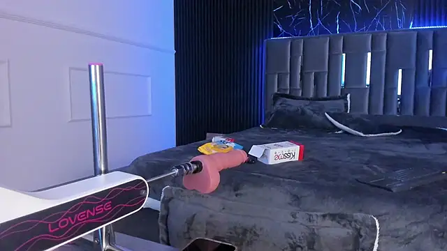 Snapshot of Thaliiajones chatting on 01-27-25, 11:54 Thaliiajones online show from 01-27-25, 11:54