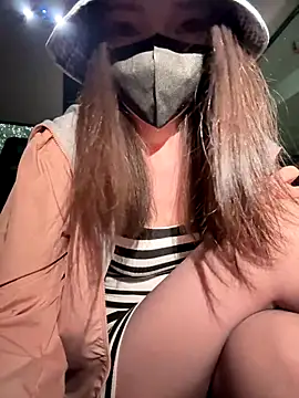 Snapshot of anan2025 chatting on 09-27-25, 01:49 anan2025 online show from 09-27-25, 01:49