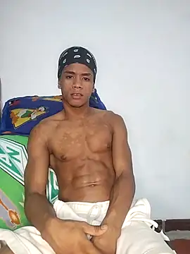 Snapshot of Black_Manba chatting on 02-17-25, 04:09 Black Manba online show from 02-17-25, 04:09