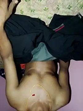 Snapshot of rameshjisex chatting on 10-31-25, 11:44 rameshjisex online show from 10-31-25, 11:44