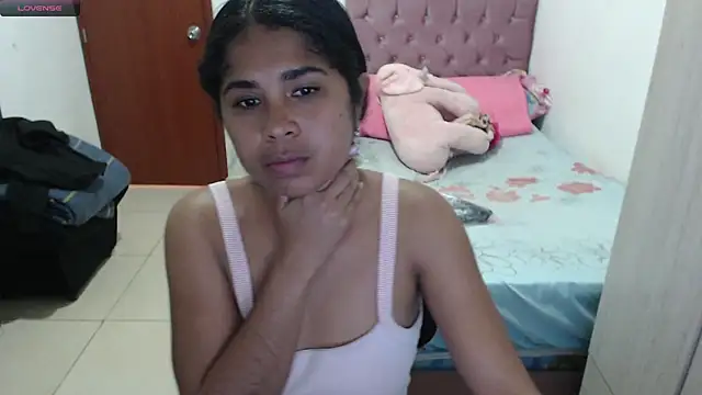 july-feria online show from 10-22-25, 07:02