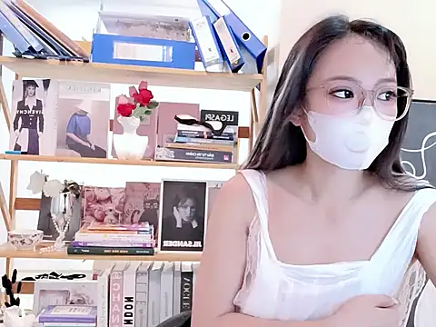 Lush-Office online show from 04-12-26, 12:48