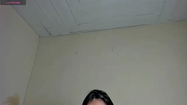 Natashawool1 online show from 03-05-25, 12:44