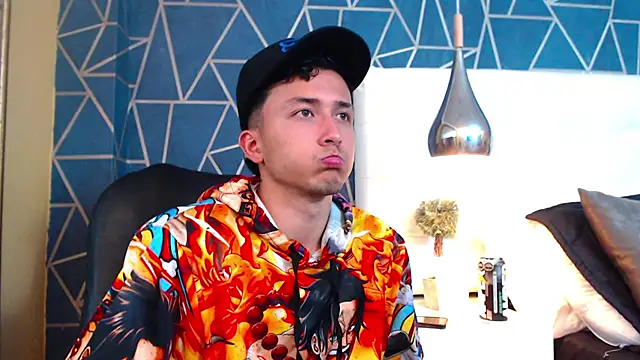 Snapshot of BrandonColee chatting on 01-23-25, 12:30 BrandonColee online show from 01-23-25, 12:30