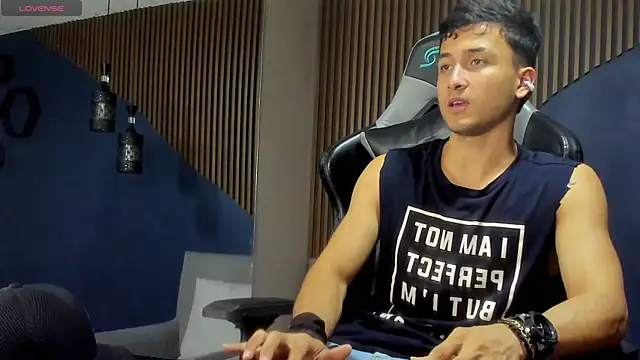 Snapshot of BrandonColee chatting on 01-23-25, 09:39 BrandonColee online show from 01-23-25, 09:39