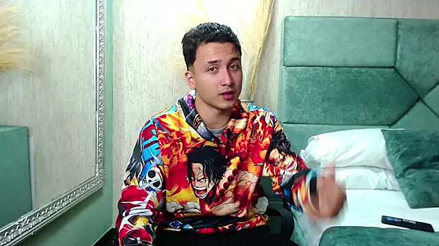 Snapshot of BrandonColee chatting on 02-01-25, 12:26 BrandonColee online show from 02-01-25, 12:26