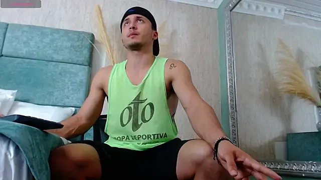 Snapshot of BrandonColee chatting on 02-12-25, 07:02 BrandonColee online show from 02-12-25, 07:02