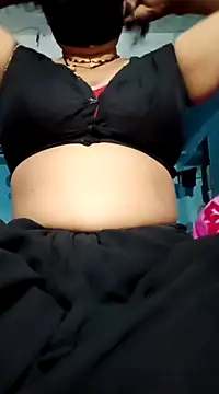 Snapshot of Haseena_Baby chatting on 01-31-25, 12:28 Haseena Baby online show from 01-31-25, 12:28