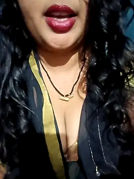 Snapshot of Haseena_Baby chatting on 02-12-25, 06:08 Haseena Baby online show from 02-12-25, 06:08