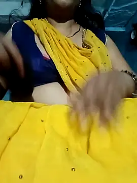 Snapshot of Haseena_Baby chatting on 02-13-25, 06:30 Haseena Baby online show from 02-13-25, 06:30