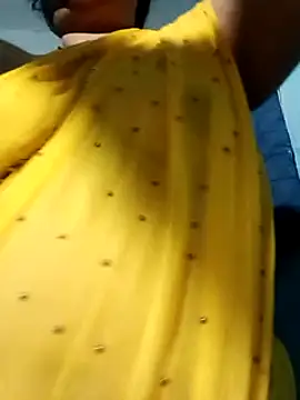 Snapshot of Haseena_Baby chatting on 02-15-25, 10:44 Haseena Baby online show from 02-15-25, 10:44