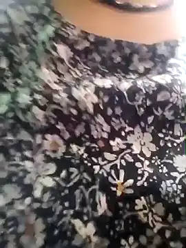 Snapshot of Haseena_Baby chatting on 03-20-25, 02:19 Haseena Baby online show from 03-20-25, 02:19