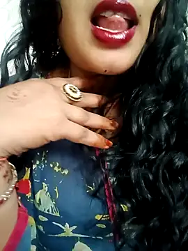 Snapshot of Haseena_Baby chatting on 09-27-25, 06:07 Haseena Baby online show from 09-27-25, 06:07