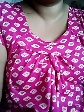 Snapshot of Haseena_Baby chatting on 10-15-25, 01:17 Haseena Baby online show from 10-15-25, 01:17